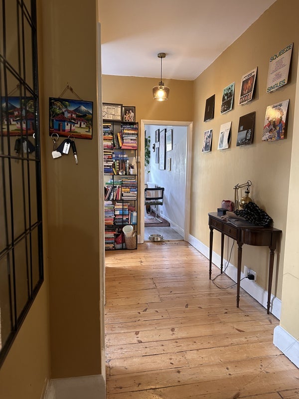 Flat Balfour Road in Greater London