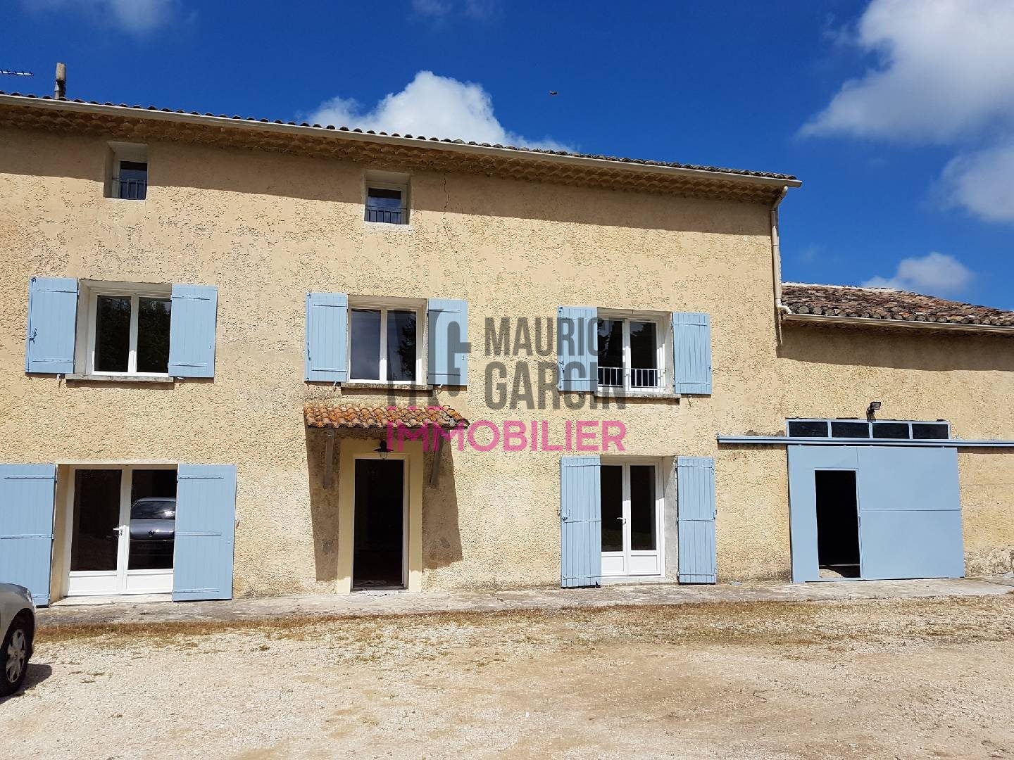 Maison Route de l'Isle sur la Sorgue à Pernes-les-Fontaines