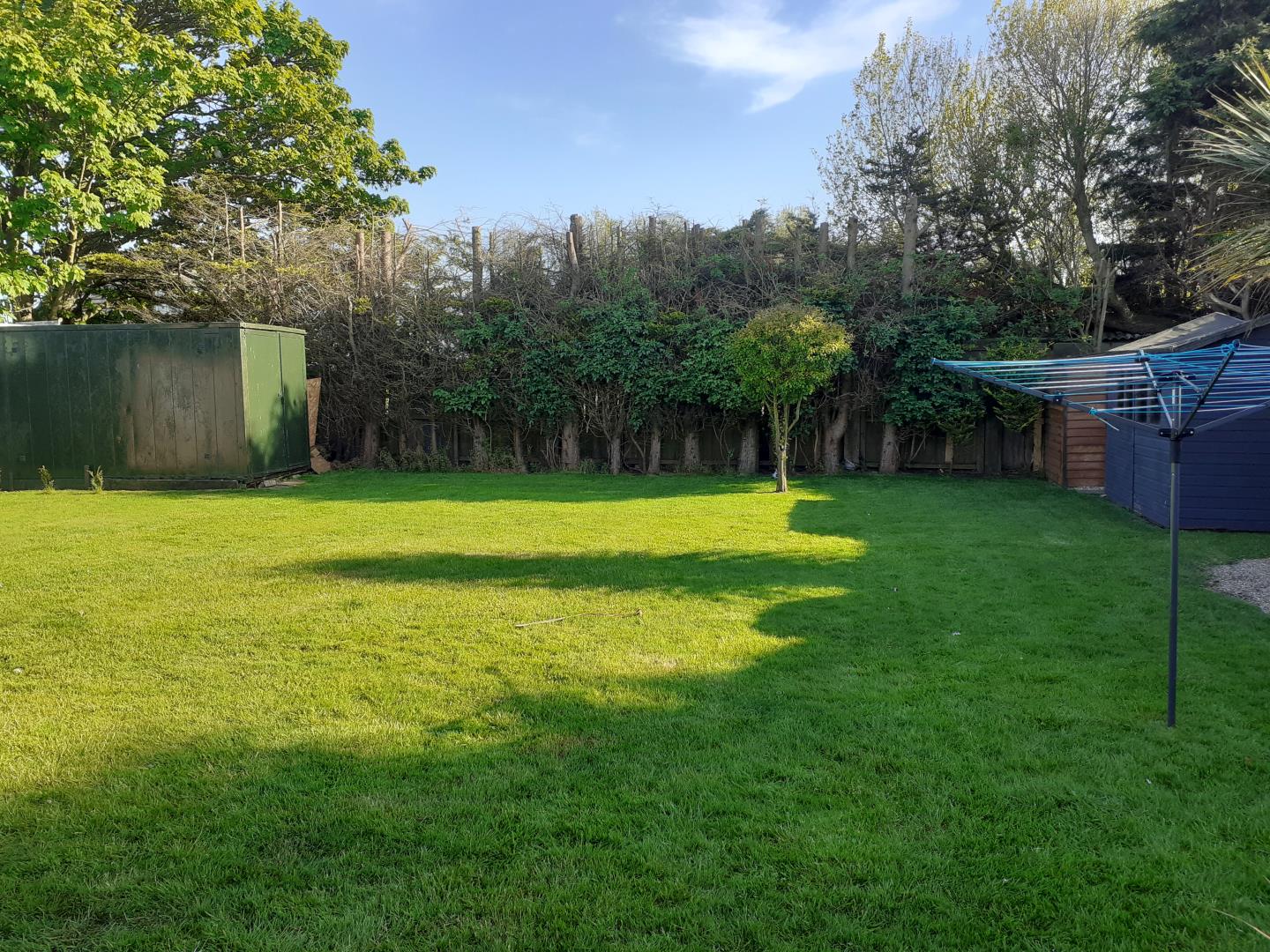 House Lakeside in East Lindsey