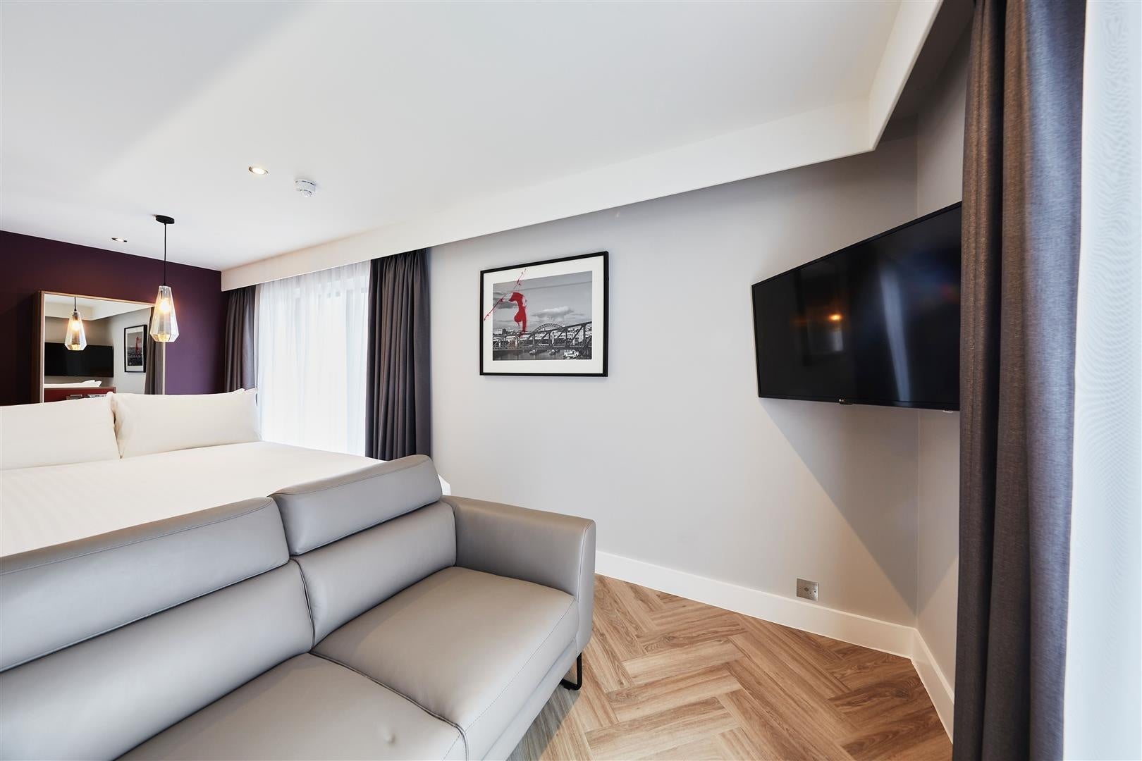 Room Hanover Square in Newcastle upon Tyne