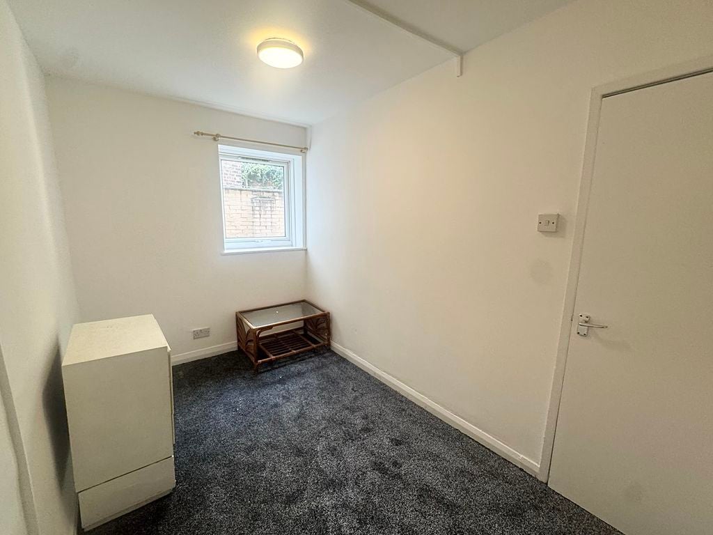 Flat Seedley Road in Salford