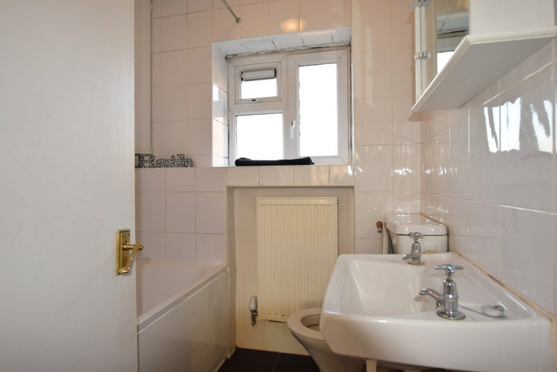 Room Camden Street in Greater London