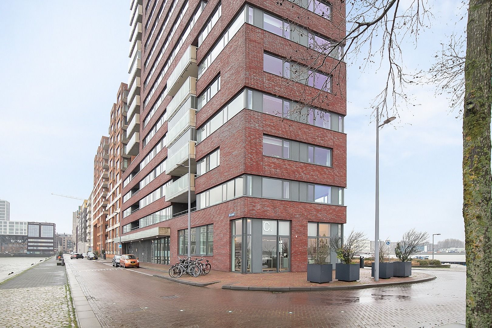 Appartement Lloydkade in Rotterdam