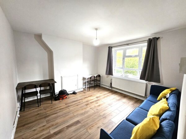 Flat Havelock Close in Greater London