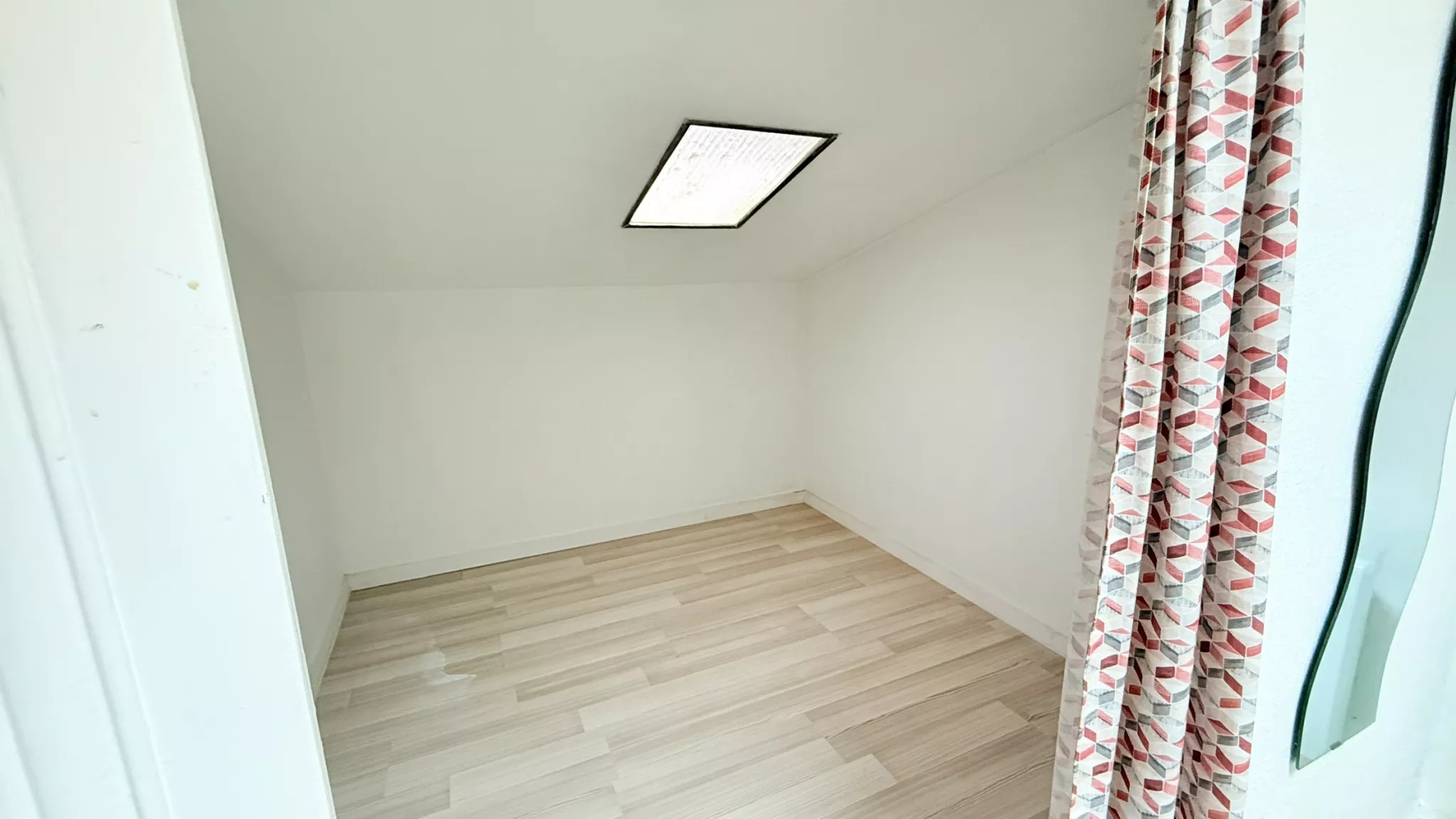 Flat Rue Mazarin in Bordeaux