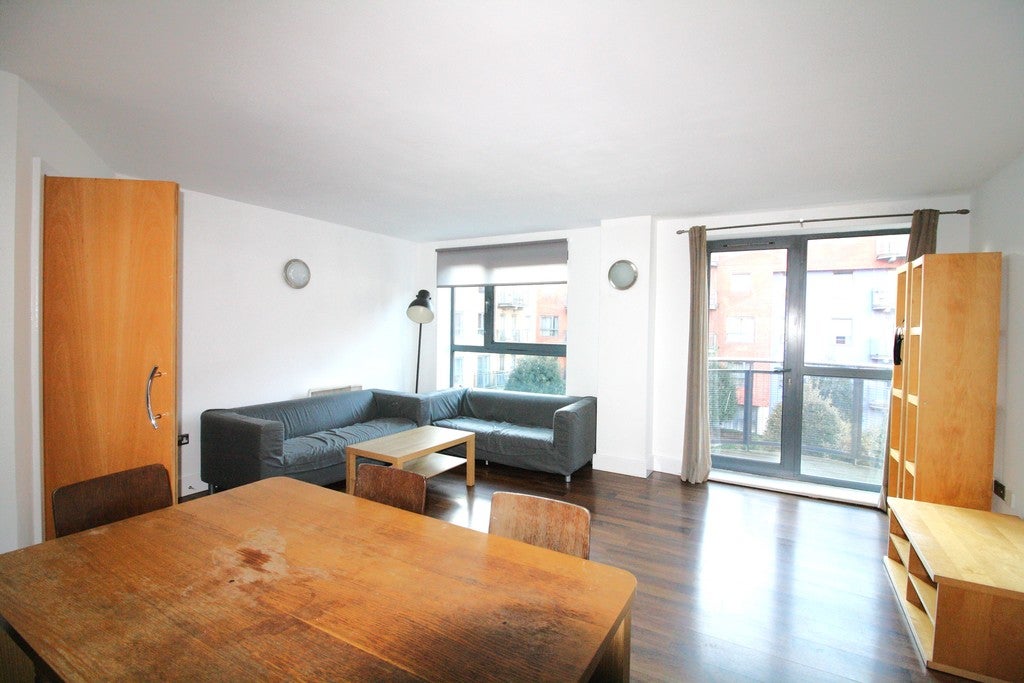 Flat Fitzwilliam Street in Sheffield