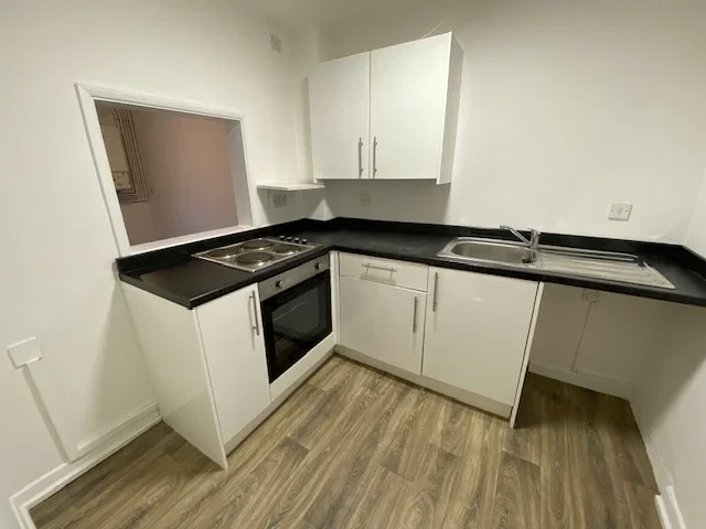 Flat Covert Close in Ashfield