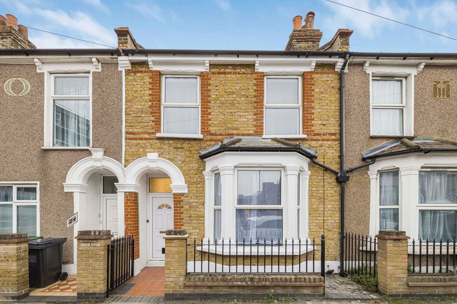 Room Holbeach Road in Greater London