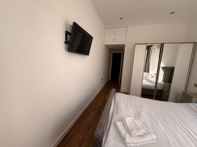 Room Clerkenwell Road in Greater London