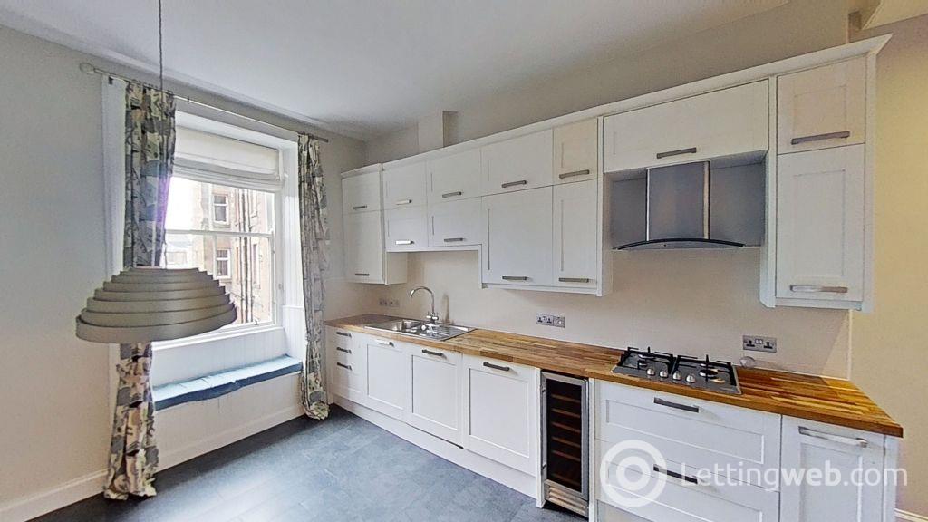 Flat James Street in City of Edinburgh