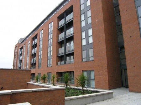 Flat Bury Street in Salford