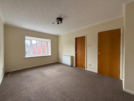 Flat Torrisdale Close in Bolton