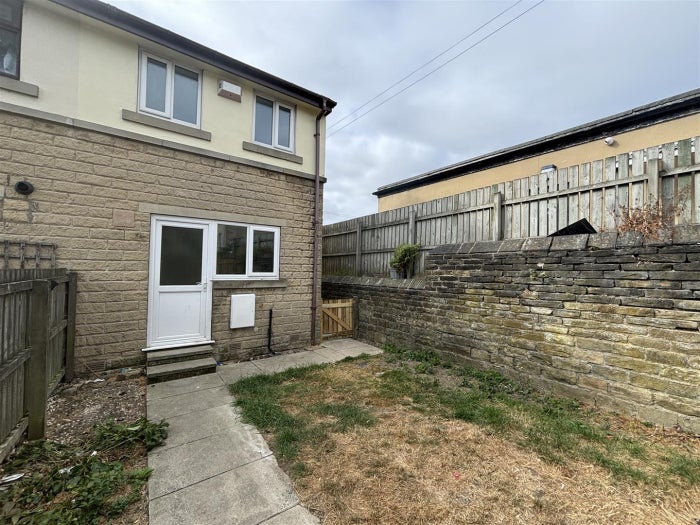 House Chapel Street in Bradford