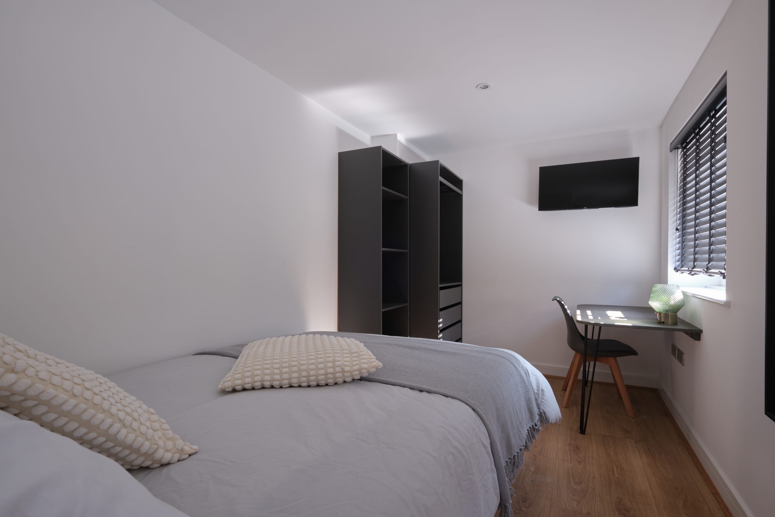 Room Pennell Street in Lincoln