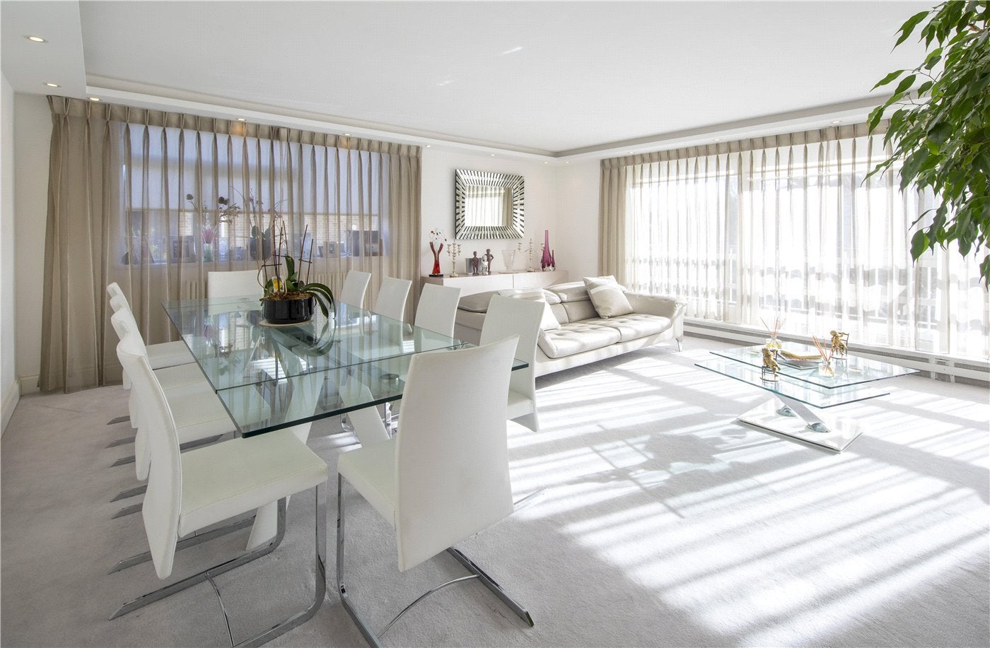 Flat Queen's Grove in City of Westminster