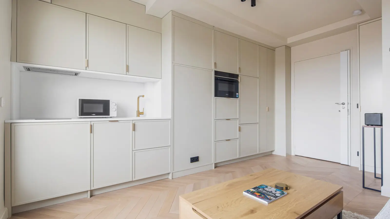Appartement Impasse de Valmy à Paris