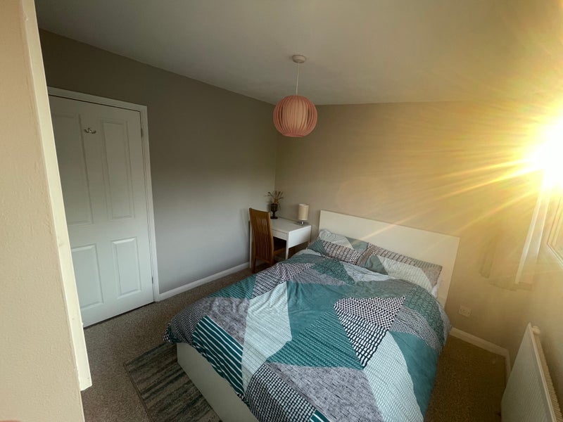 Room Orchard Road West in Manchester