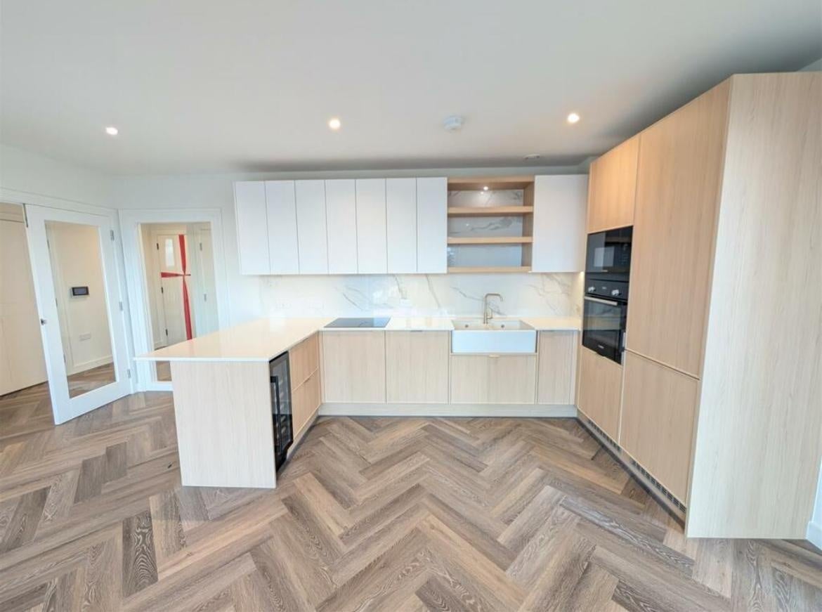 Flat The Hyde in Greater London