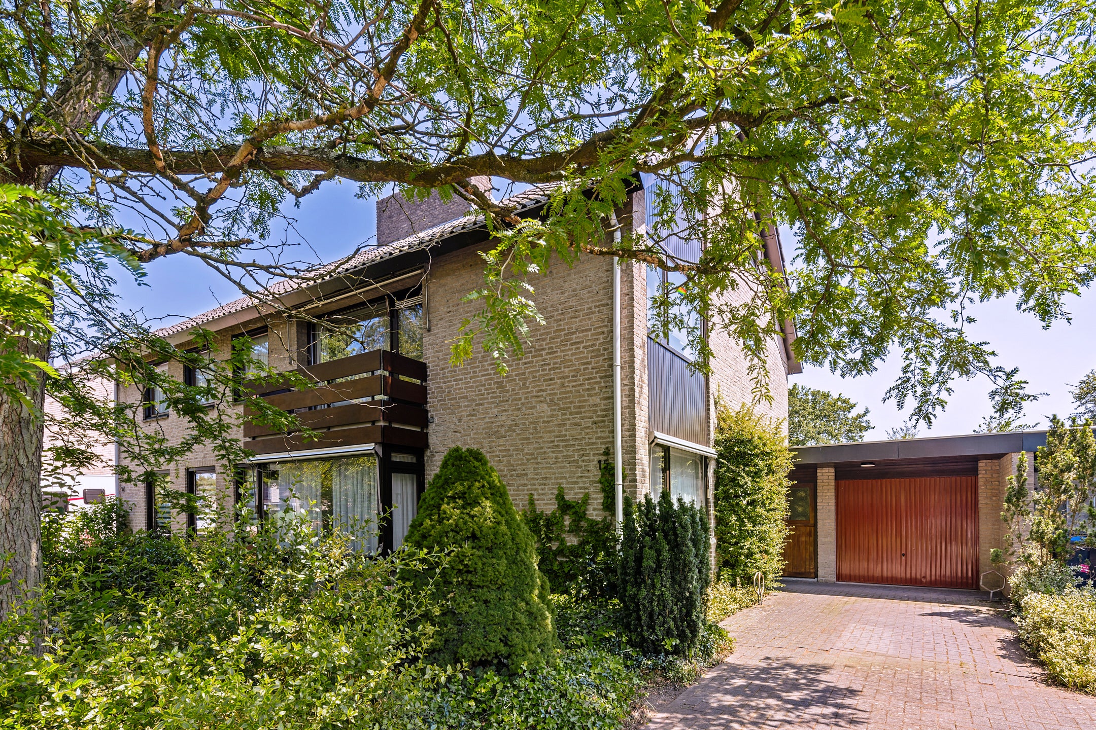 Huis Bachlaan 15 in Helmond