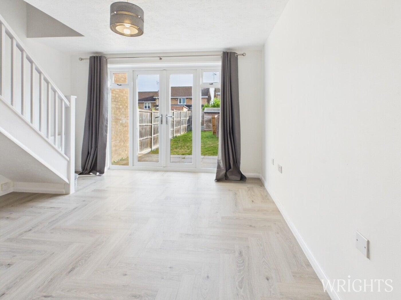 House Shearwater Close in Stevenage