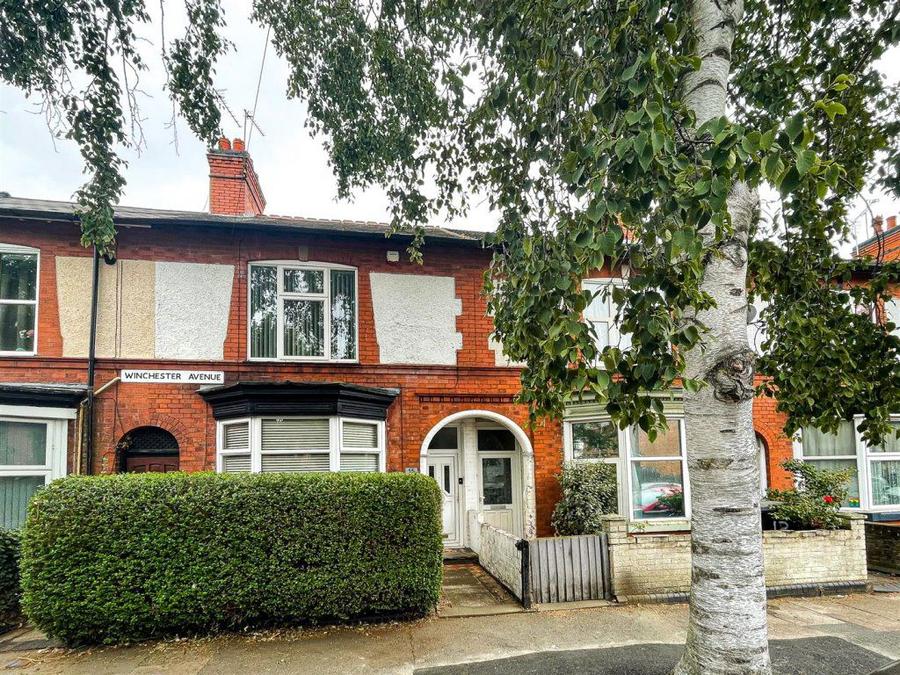 House Winchester Avenue in Leicester