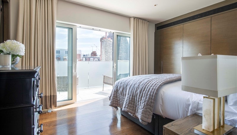 Flat Duke Street in City of Westminster