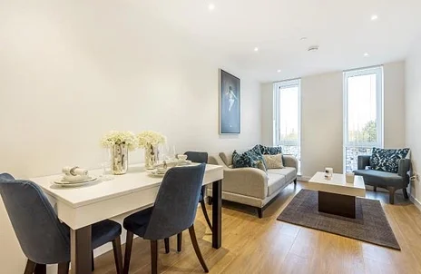 Flat Bond Way in Bracknell