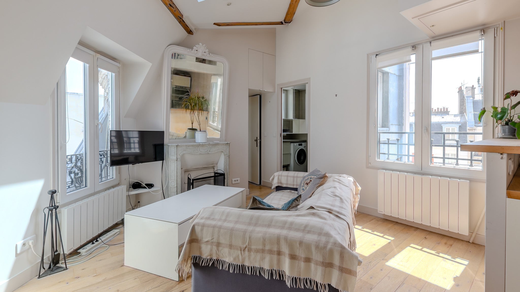 Flat Rue du Dôme in Paris