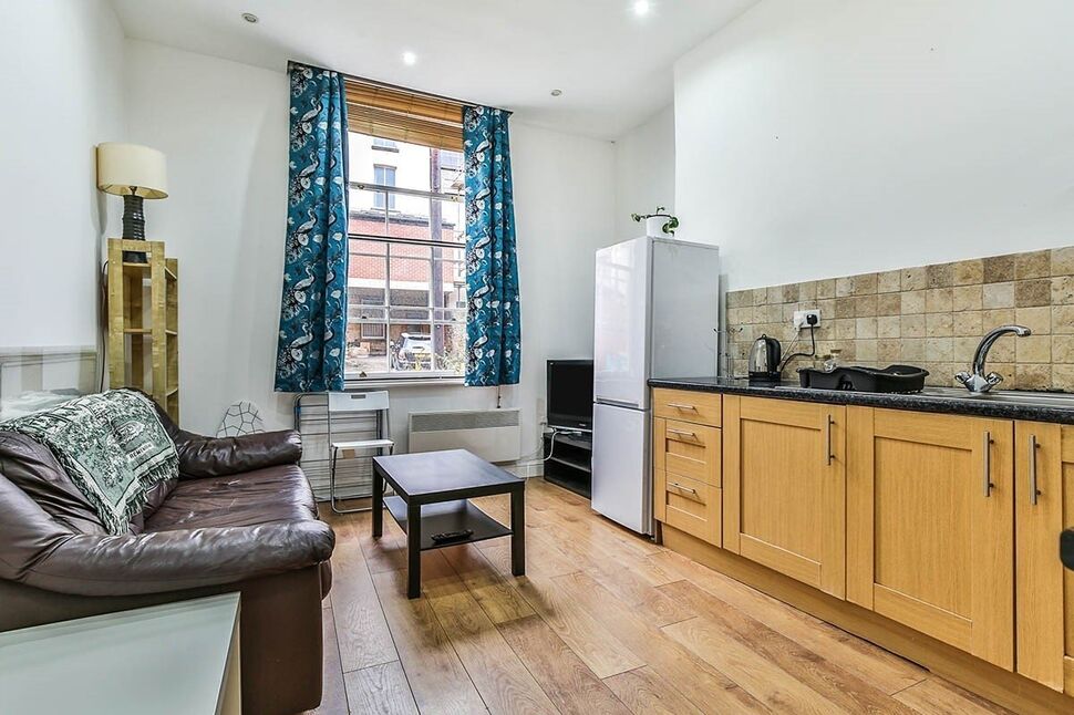 Flat Ashgate Road in Sheffield
