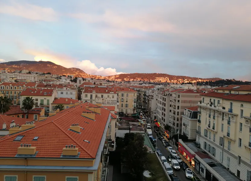 Flat Avenue Durante in Nice