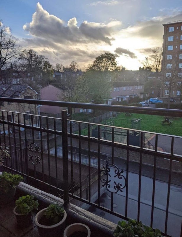Room Upper Tulse Hill in Greater London