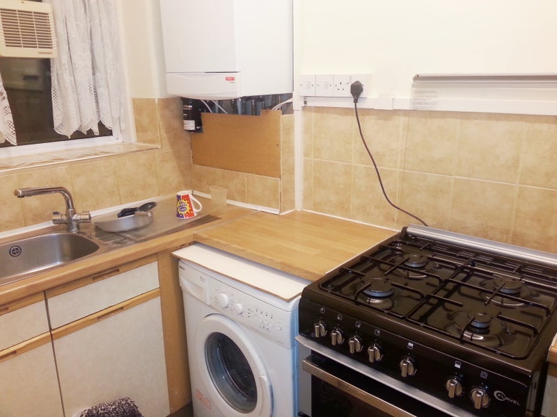 Room Vauxhall Walk in Greater London