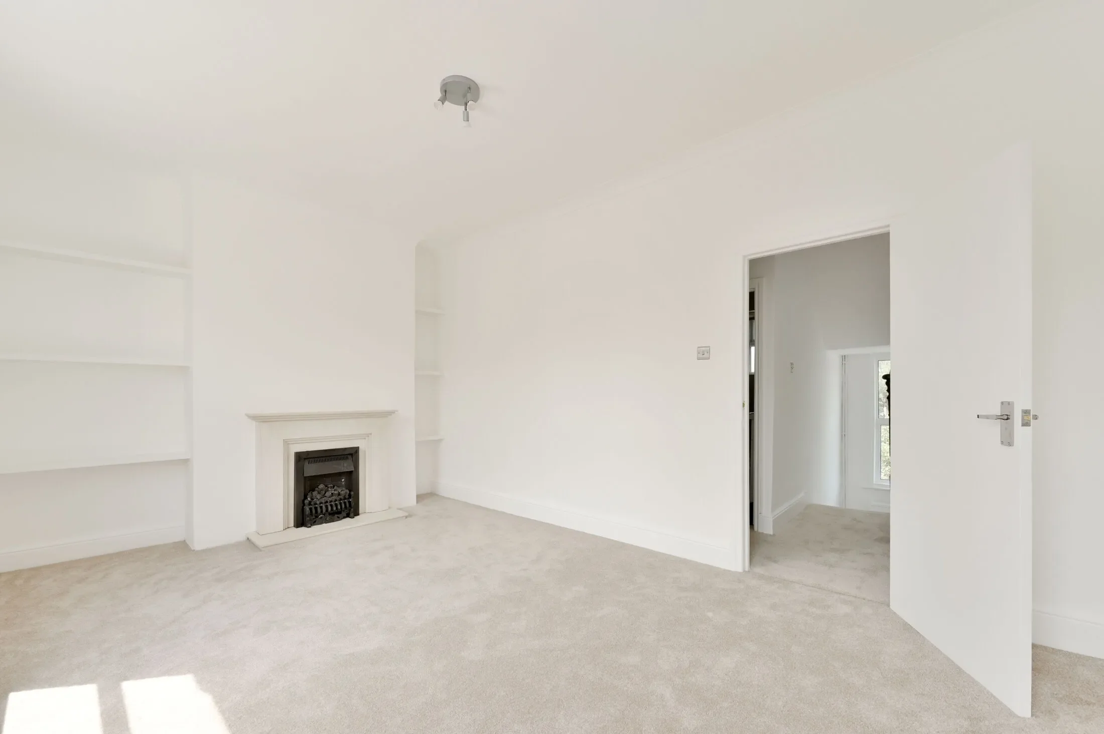 Flat York Road in Greater London