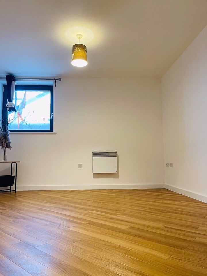 Flat St Albans Road in Watford