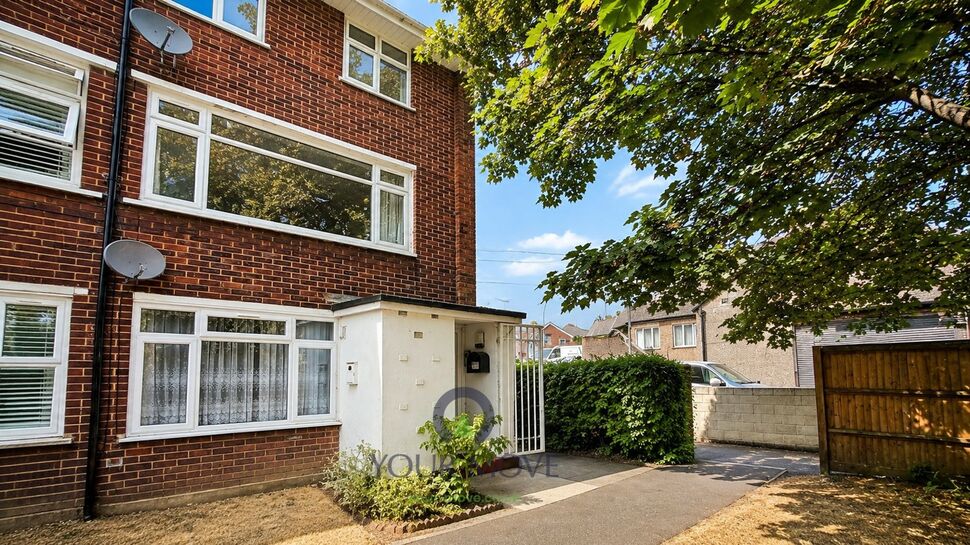 Flat Bexley Lane in Greater London