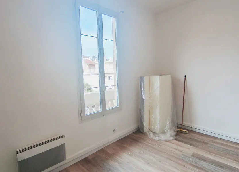 Chambre Rue Saint-Honoré à Nice