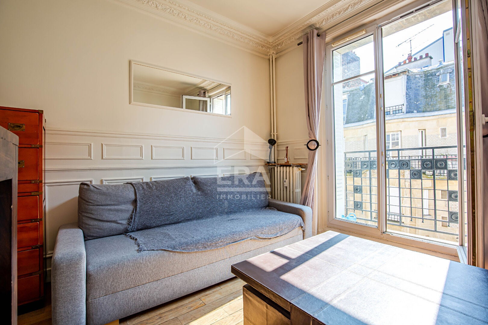 Flat Rue Ernest Lacoste in Paris