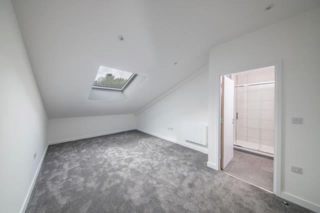 Flat Ashwood Way in Basingstoke and Deane