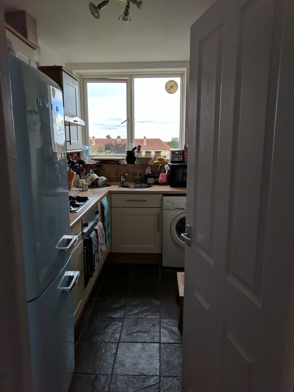 Room Kersfield Road in Greater London