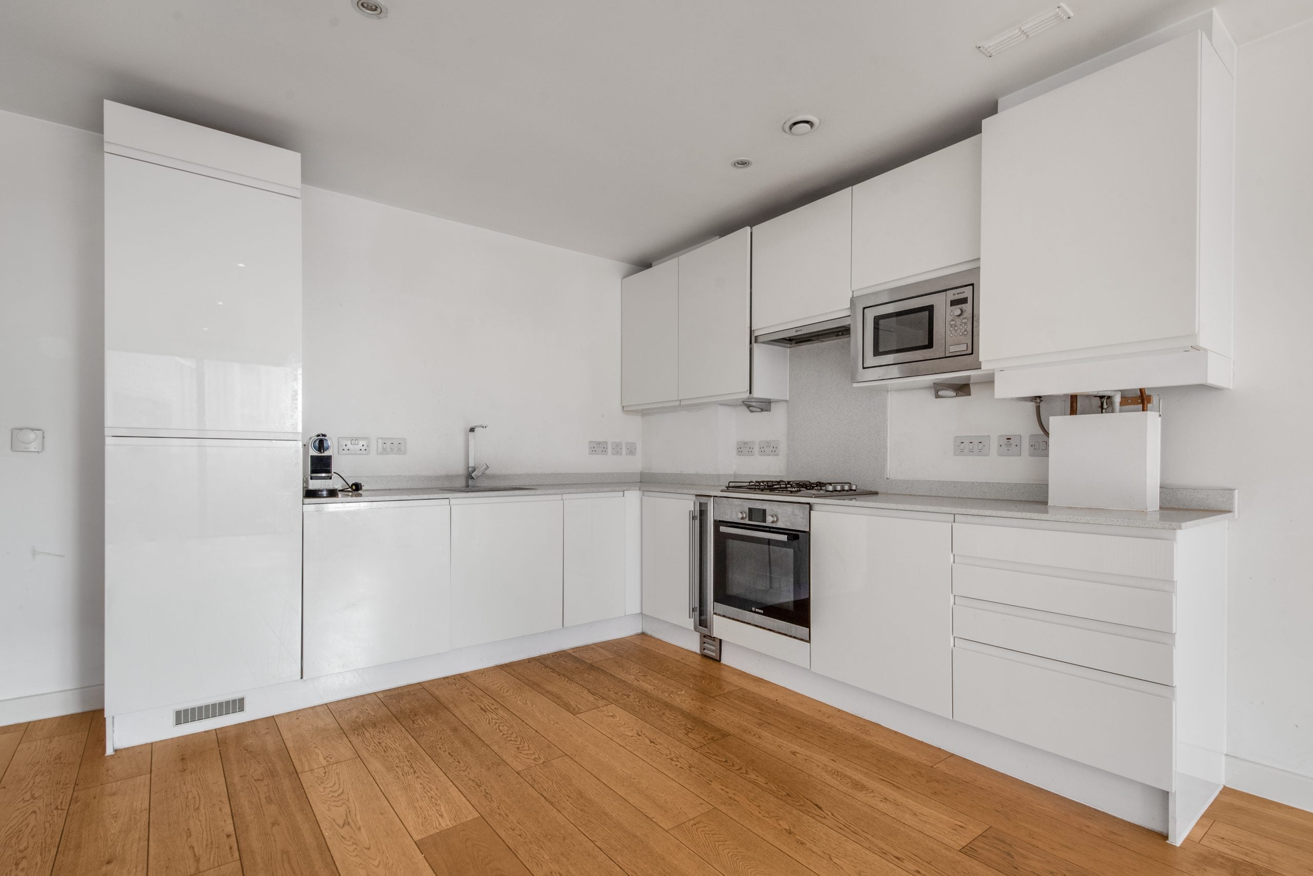 Flat Bromley Road in Greater London