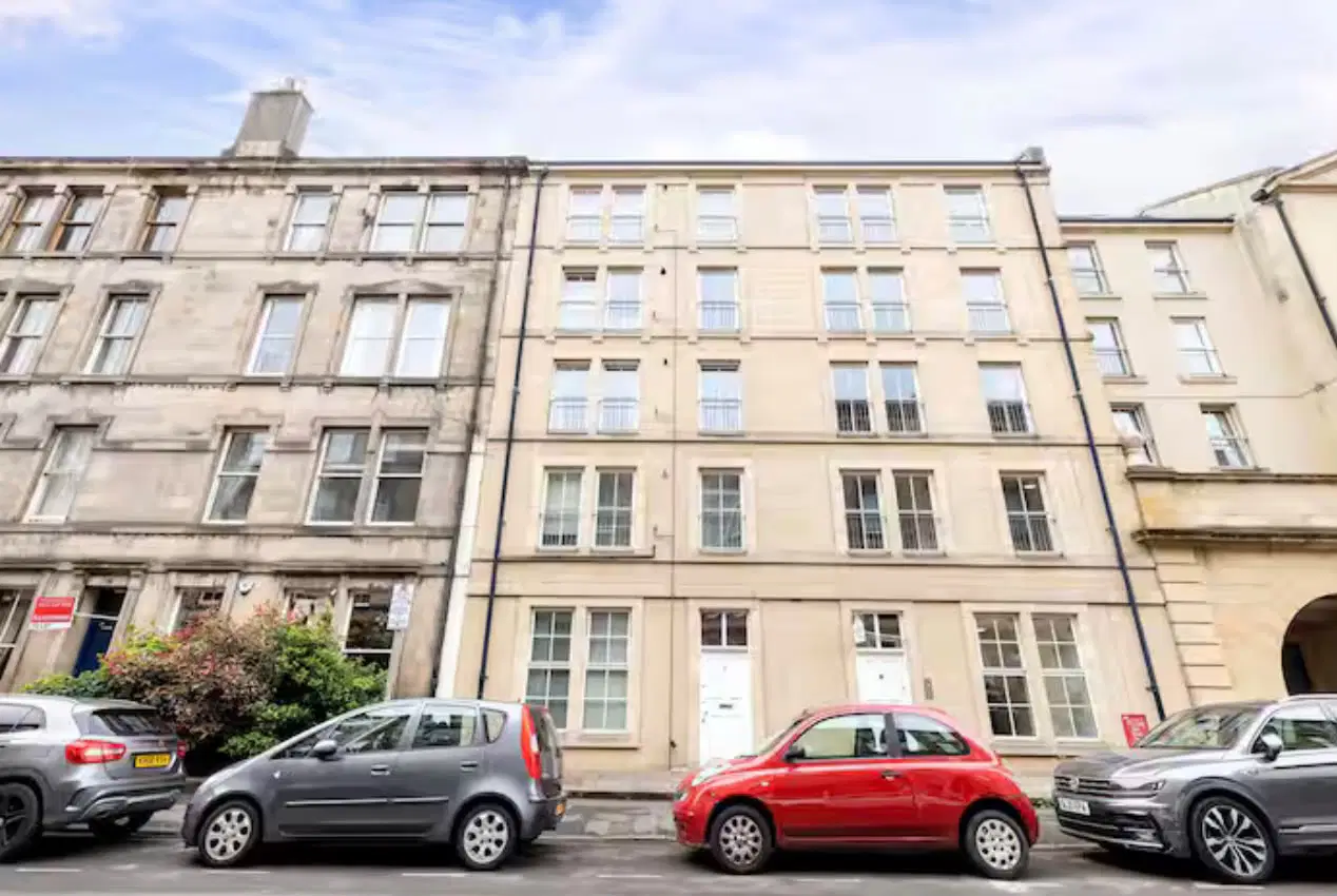 Room Valleyfield Street in City of Edinburgh