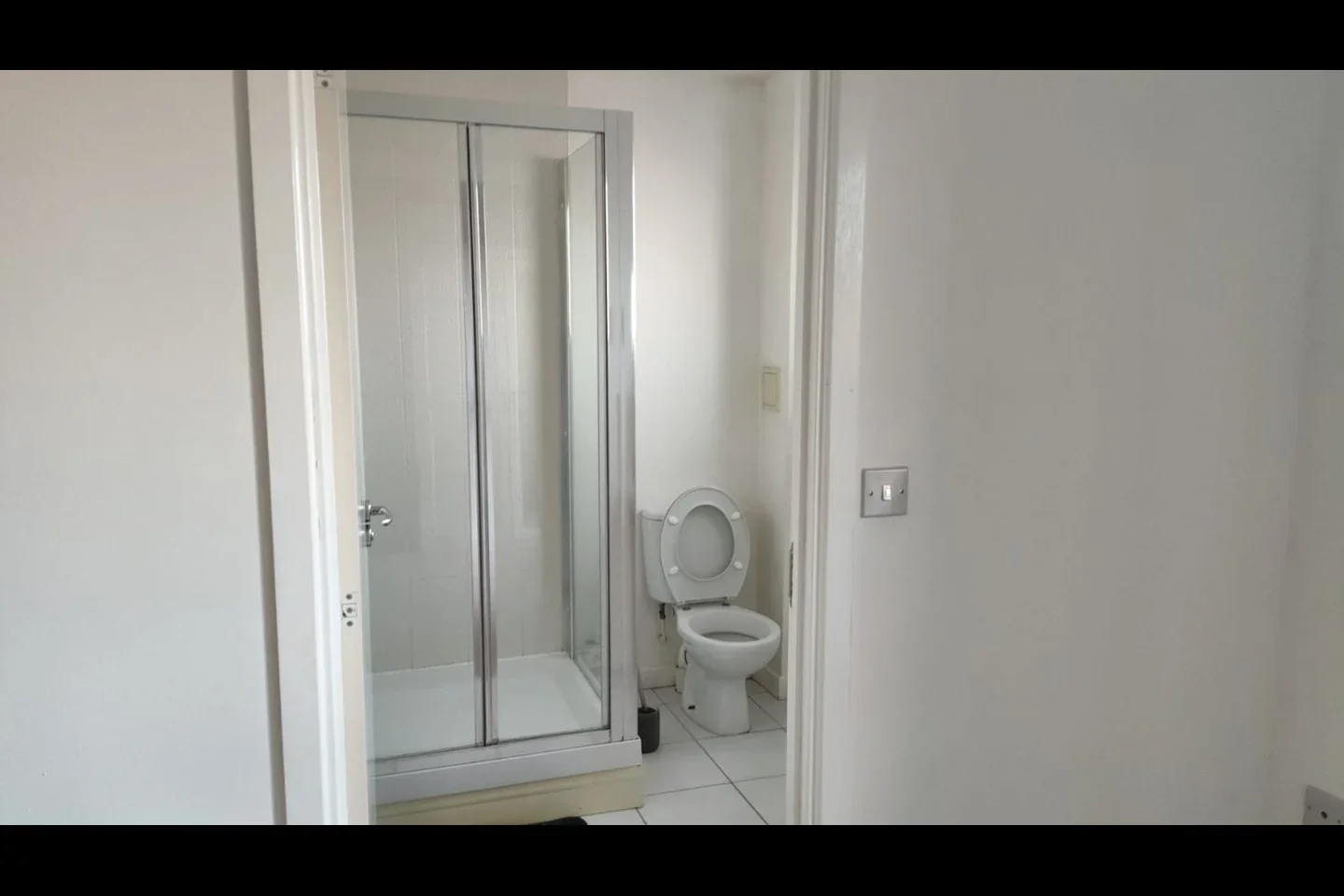 Room Vimy Drive in Dartford