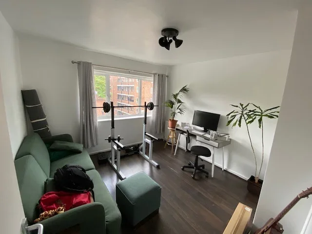 Flat Haggerston Road in Greater London