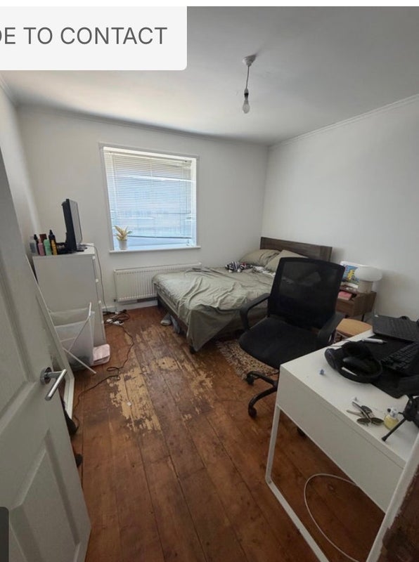 Room Gaywood Close in Greater London