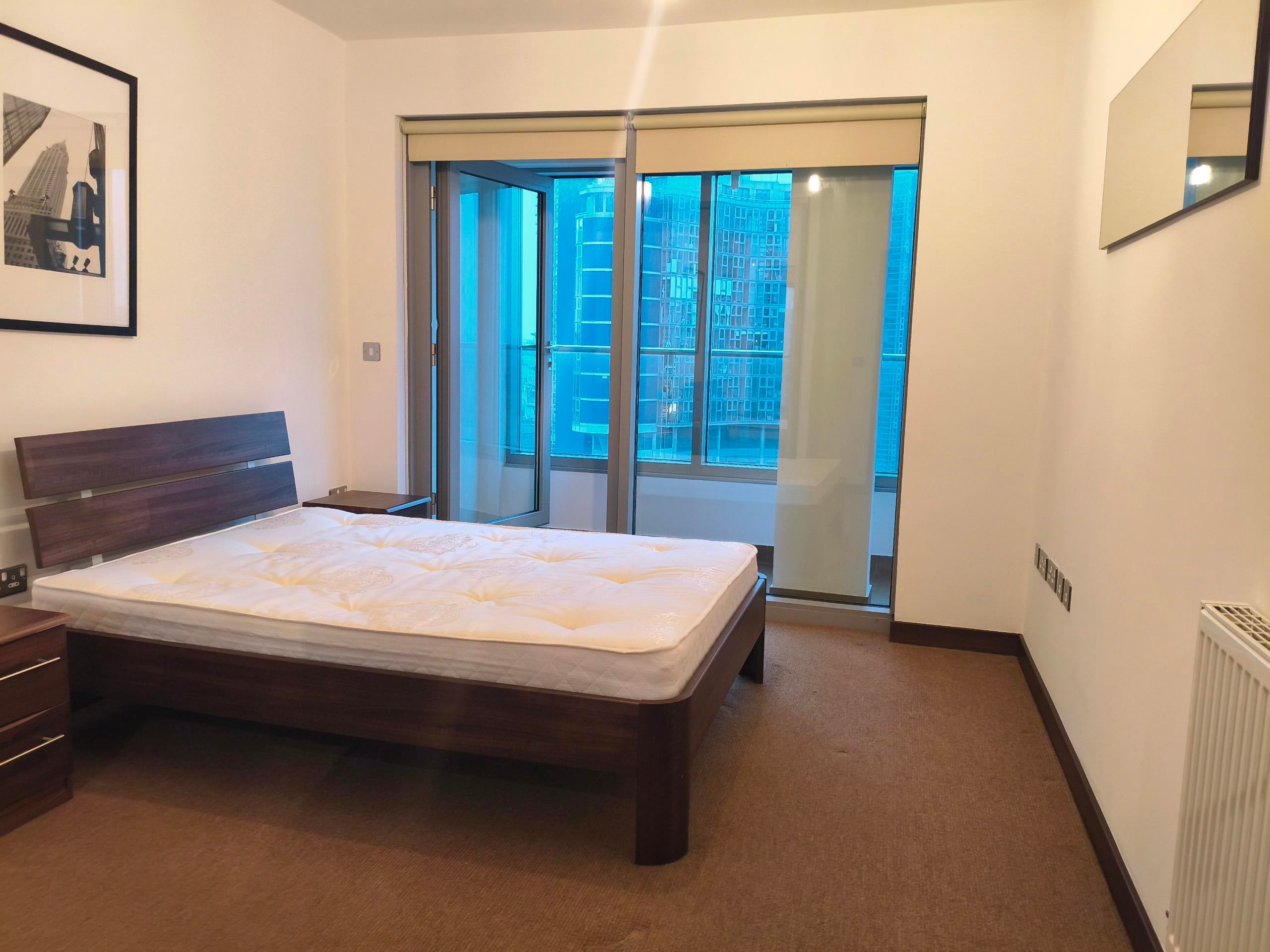 Flat Bridges Court in Greater London