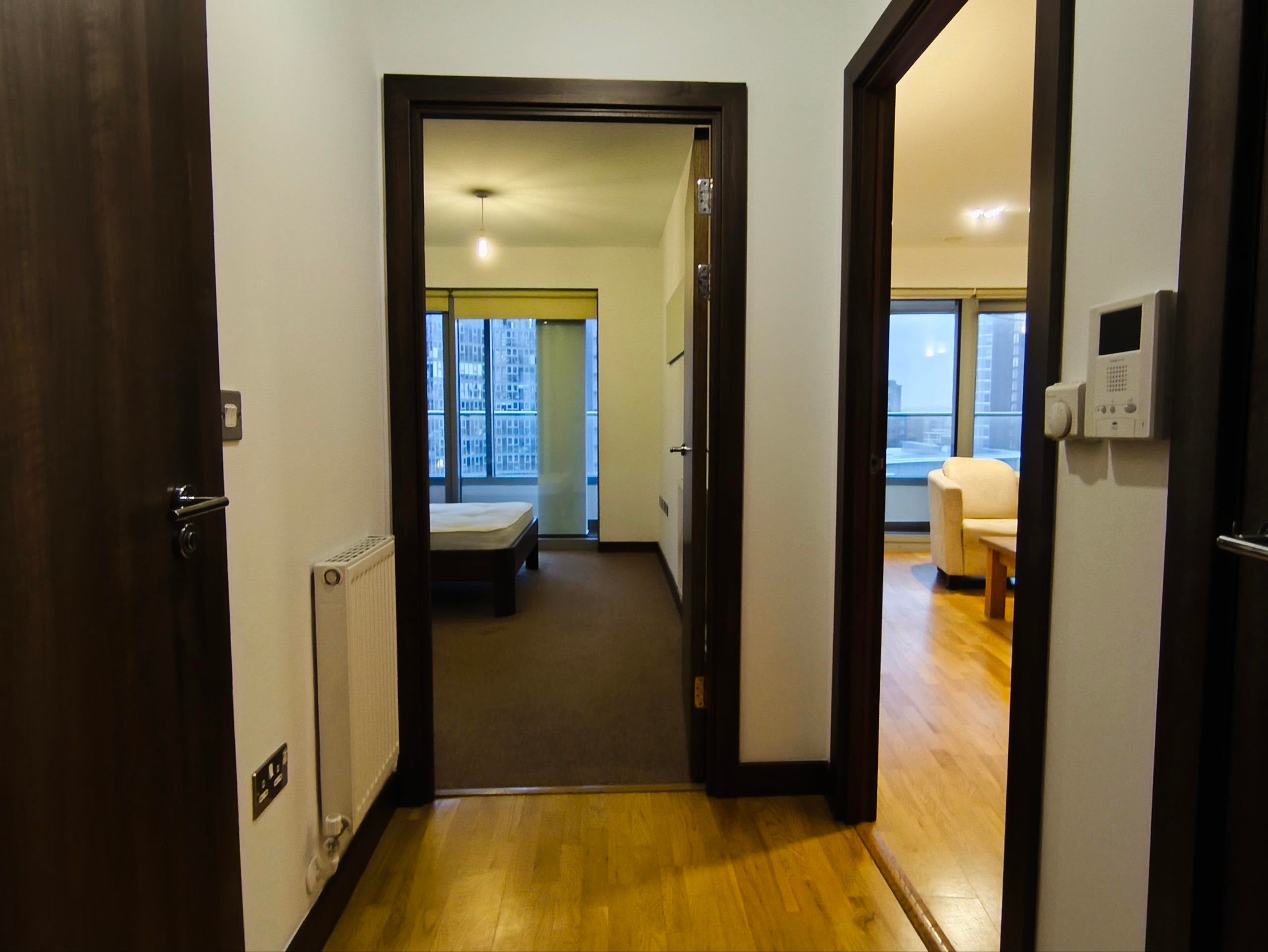Flat Bridges Court in Greater London