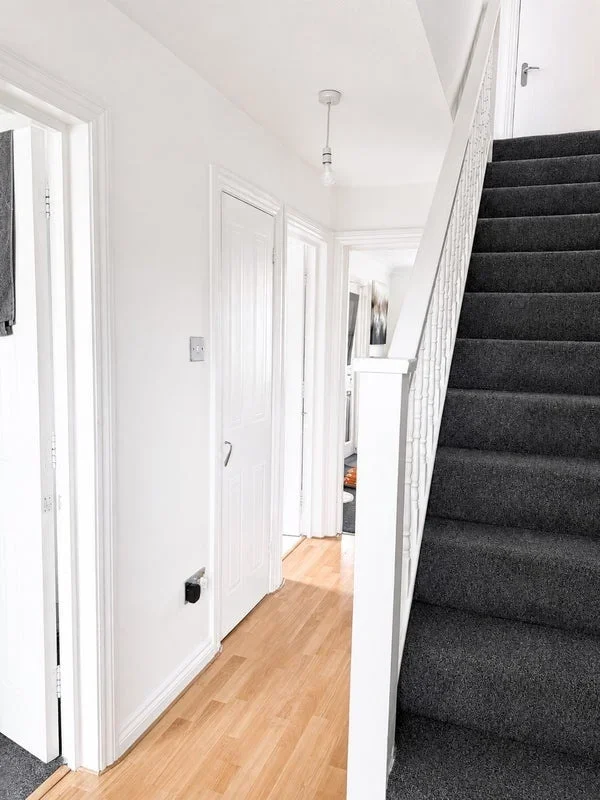 Room Cavell Crescent in Greater London