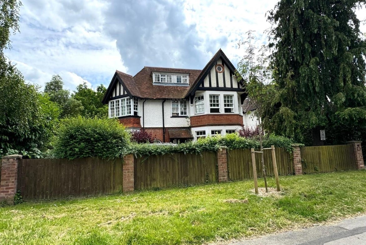 Flat Boyn Hill Avenue in Maidenhead