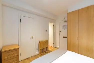 Flat Wilton Road in City of Westminster