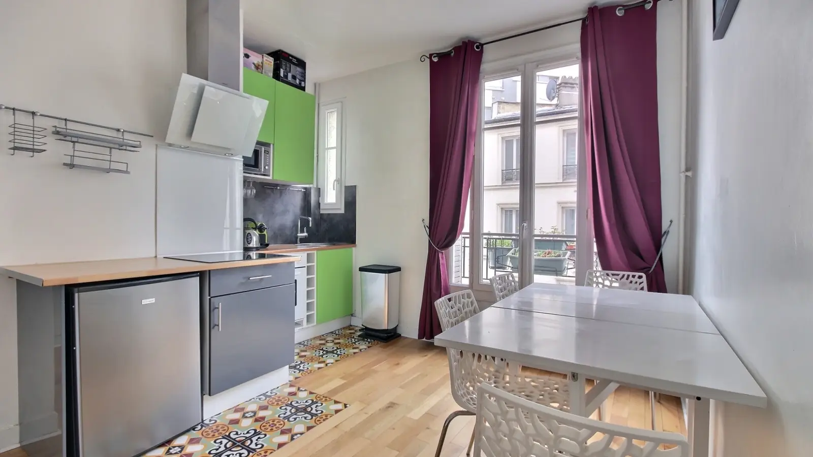 Flat Rue Gustave Rouanet in Paris